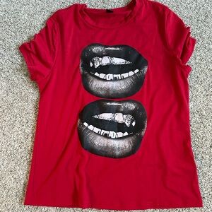Red Shein Graphic Tee SZ Medium